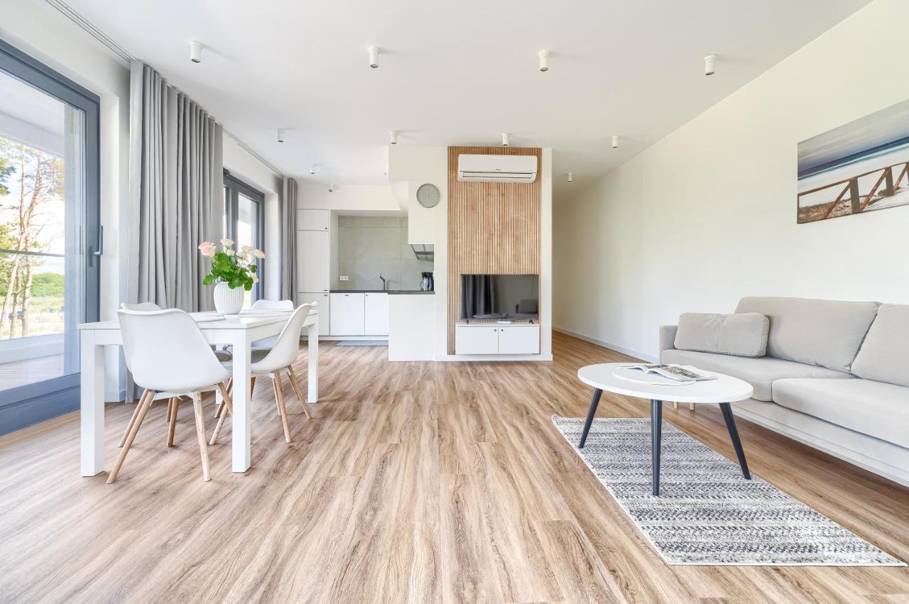 Nautic Park Apartamenty Darlowko Bagian luar foto