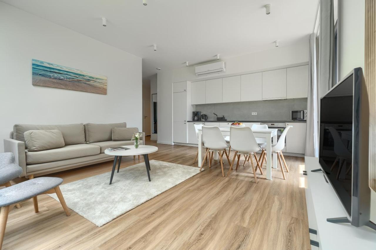 Nautic Park Apartamenty Darlowko Bagian luar foto